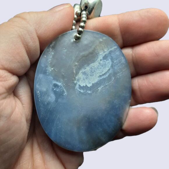 Vintage Abalone Shell Necklace Iridescent Oval Disc Pendant Purple Silver Beaded - Picture 9 of 11